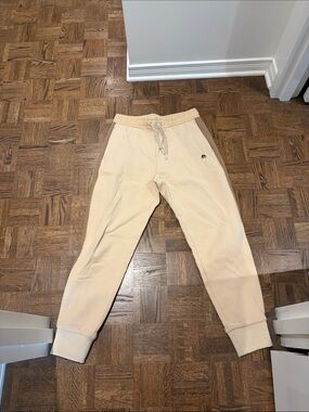 Moose Knuckles beige sweat pants